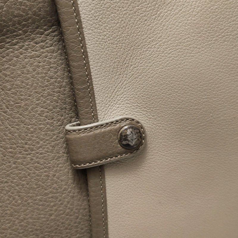 Loewe牛皮拼色logo標識金屬扣斜挎包單肩包-18