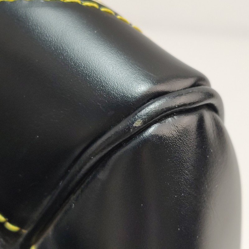 Louis Vuitton(LV)Suhali蘇哈里牛皮羊皮鉚釘手提包-14