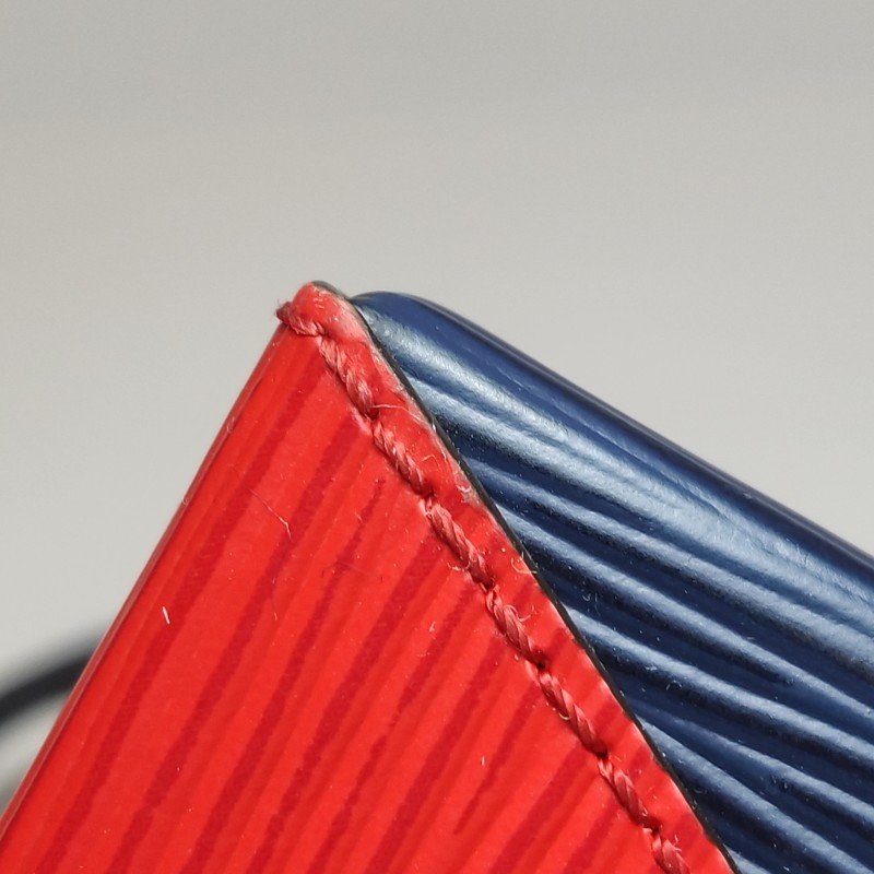 Louis Vuitton(LV)Bleecker牛皮撞色盒子包斜挎包單肩包晶片款-15