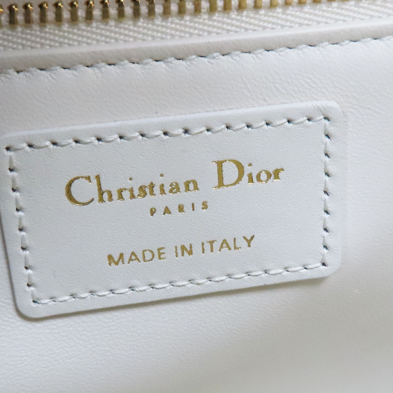 白色 牛皮 30 Montaigne 肩背包【Dior 迪奧 】 M9203UMOS-8