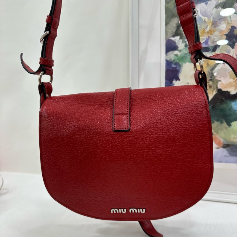 Miu Miu繆繆 紅色斜背包-6