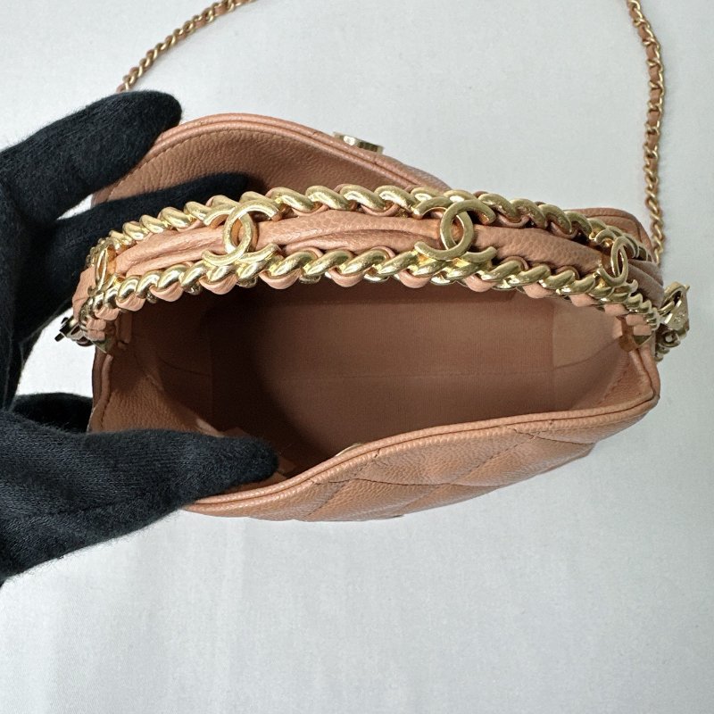 CHANEL 全新25B駝色牛皮鏈帶飯盒包-7