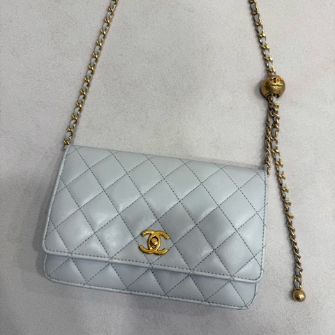 Chanel WOC 金球WOC 灰色 高級灰色 專櫃14萬 新款 淺灰色肩背包 側背包 香奈兒