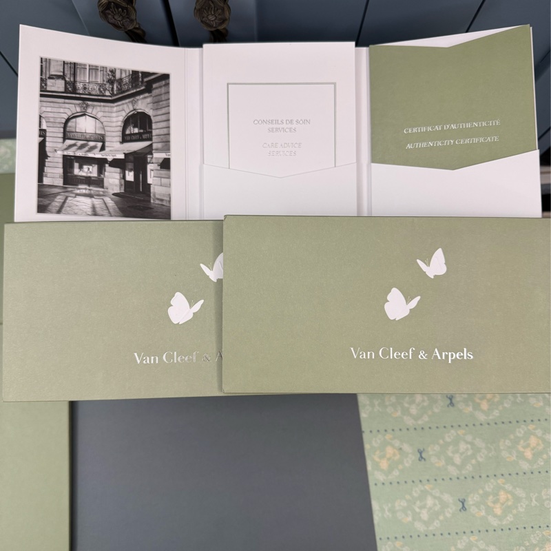 Van Cleef&Arpels白母貝四葉幸運草項鍊-29