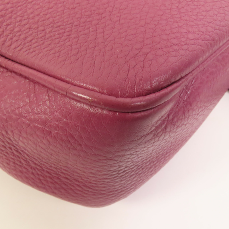 GUCCI 牛皮皮革Soho Disco Bag金扣肩背袋-13