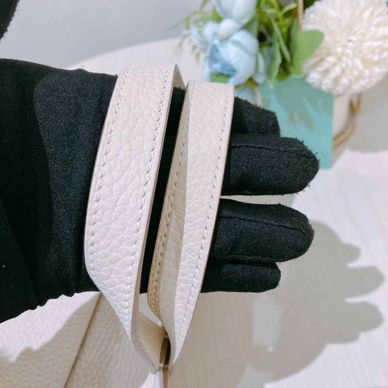 TK1935 愛馬仕 奶油白 Hermes Halzan 25 TC Bleu Pale x PHW-13