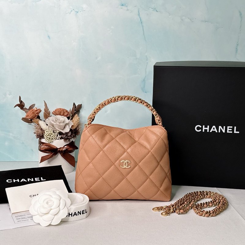 CHANEL 全新25B牛皮飯盒包-0