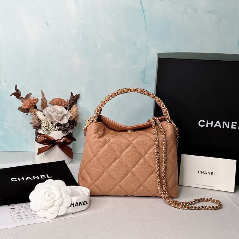 CHANEL 全新25B牛皮飯盒包-1