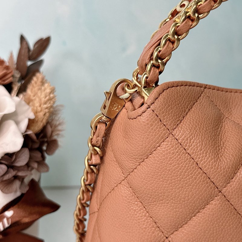 CHANEL 全新25B牛皮飯盒包-6