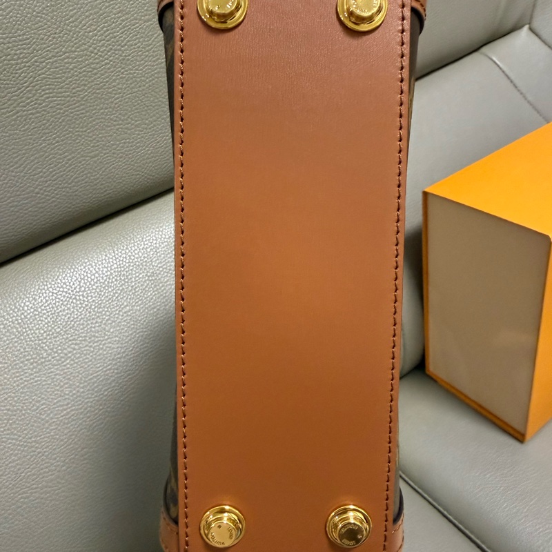 LV Dauphine Capitale M46751 達芙妮 側背 手提包-7