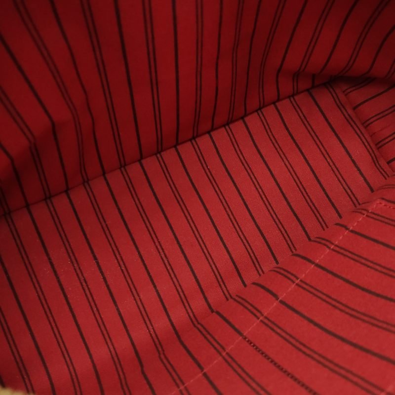 Louis Vuitton(LV)Bastille牛皮純色壓紋老花餃子包手提包-8