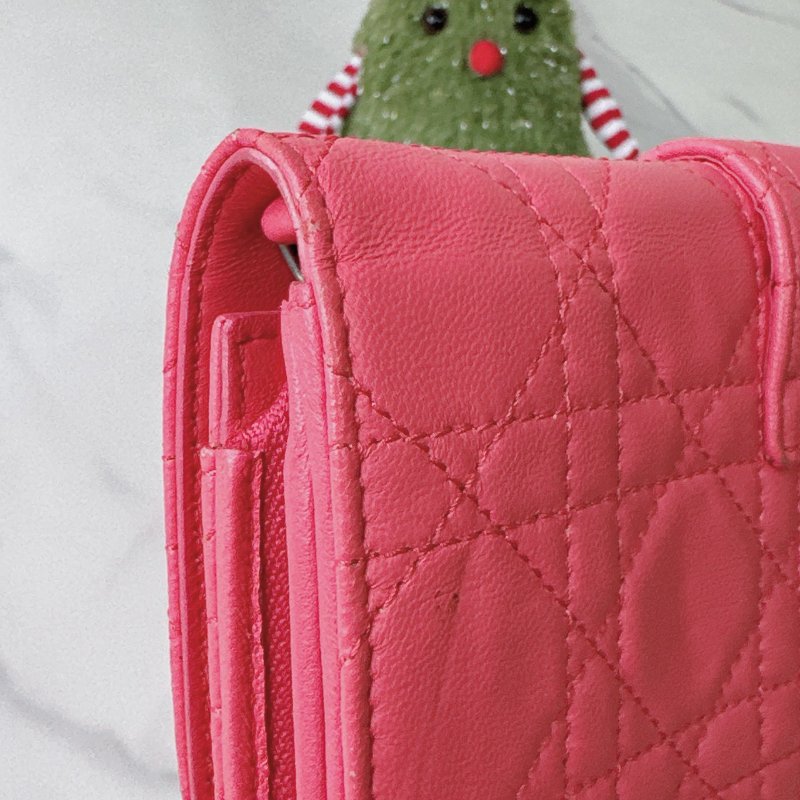 DIOR 粉色鏈帶長夾-5