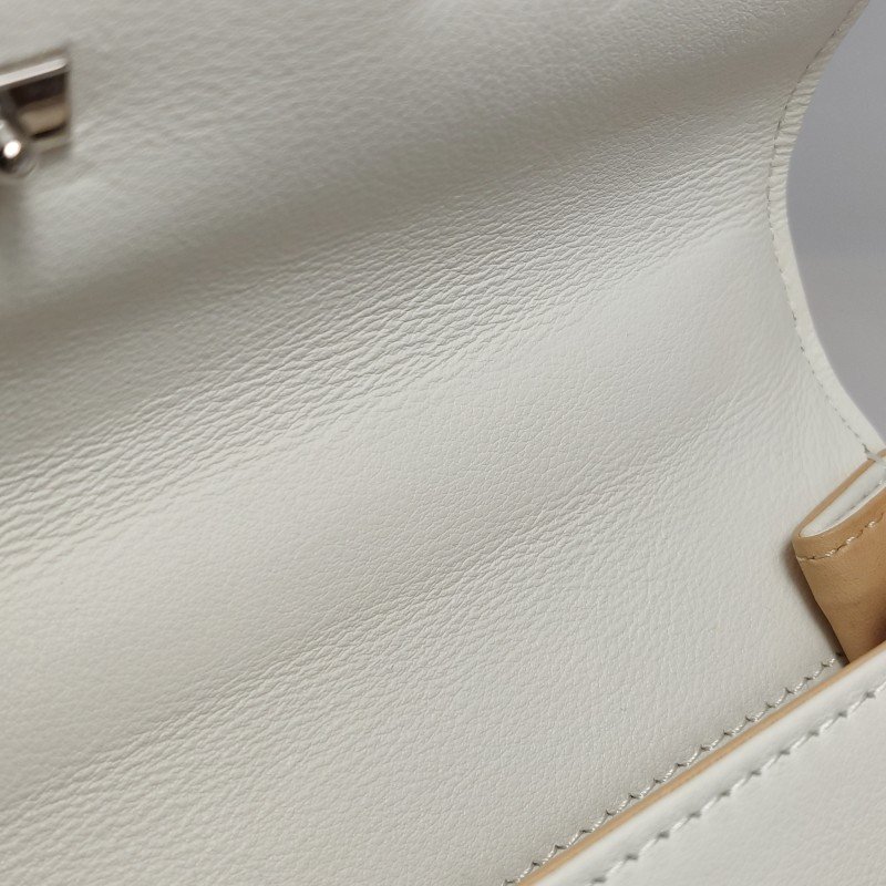 Delvaux Tempete小號牛皮純色浮雕圖騰T形翻蓋手提包單肩包-16