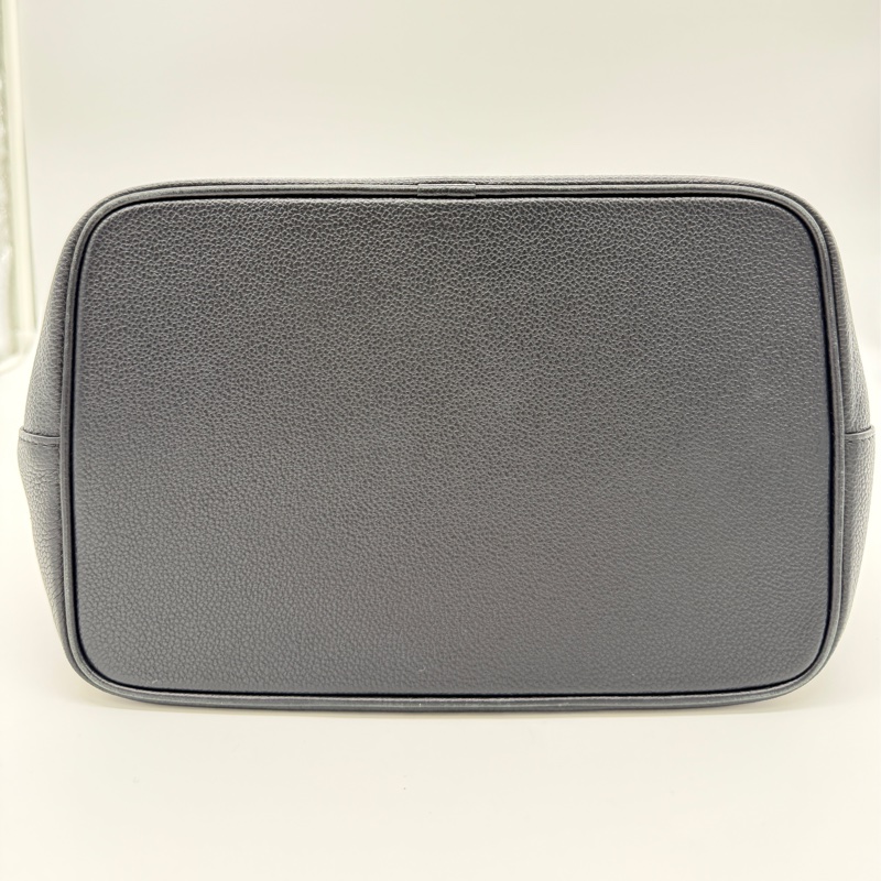 LOUIS VUITTON NéoNoé MM M45497 黑色 雙色壓紋水桶包-23