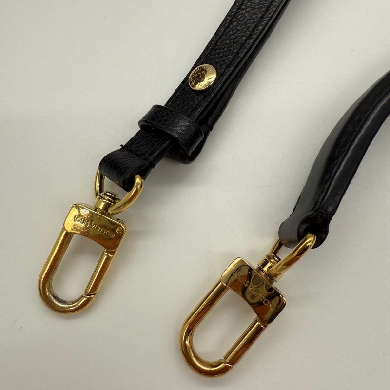 LOUIS VUITTON NéoNoé MM M45497 黑色 雙色壓紋水桶包-28