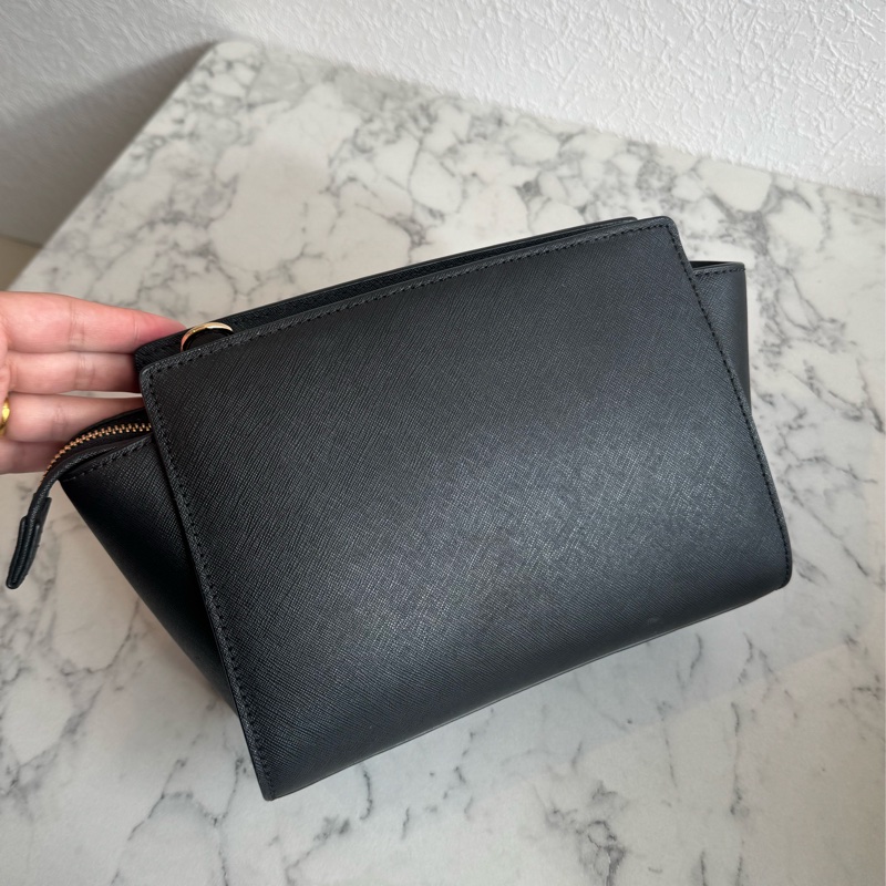 MK黑色防刮皮革蝙蝠斜背包🫶雙背帶🫶-3