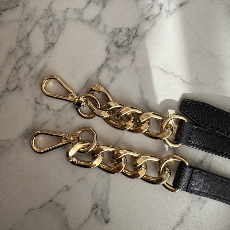 MK黑色防刮皮革蝙蝠斜背包🫶雙背帶🫶-25