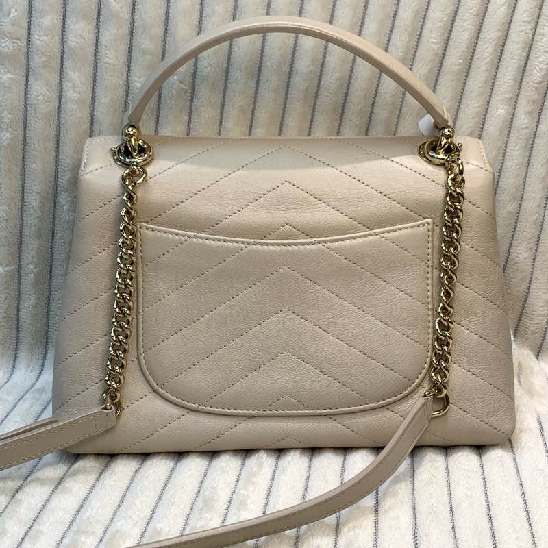 Chanel Coco handle🧋經典手袋配奶茶色-3