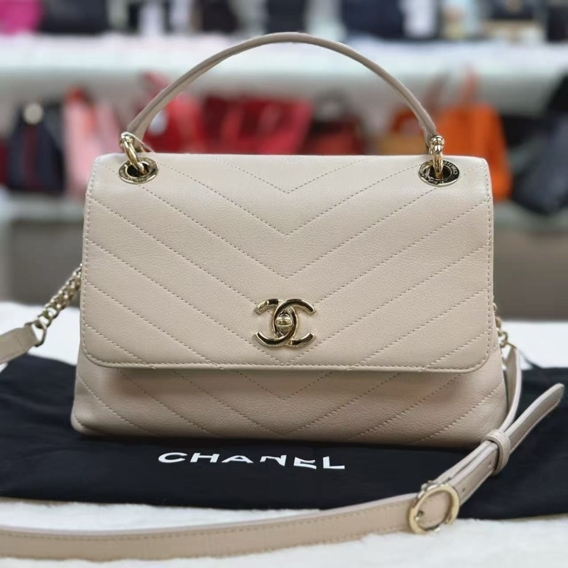 Chanel Coco handle🧋經典手袋配奶茶色-0