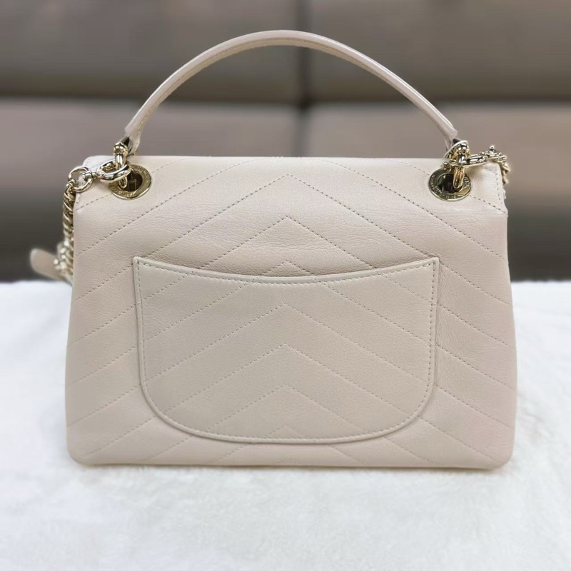 Chanel Coco handle🧋經典手袋配奶茶色-1