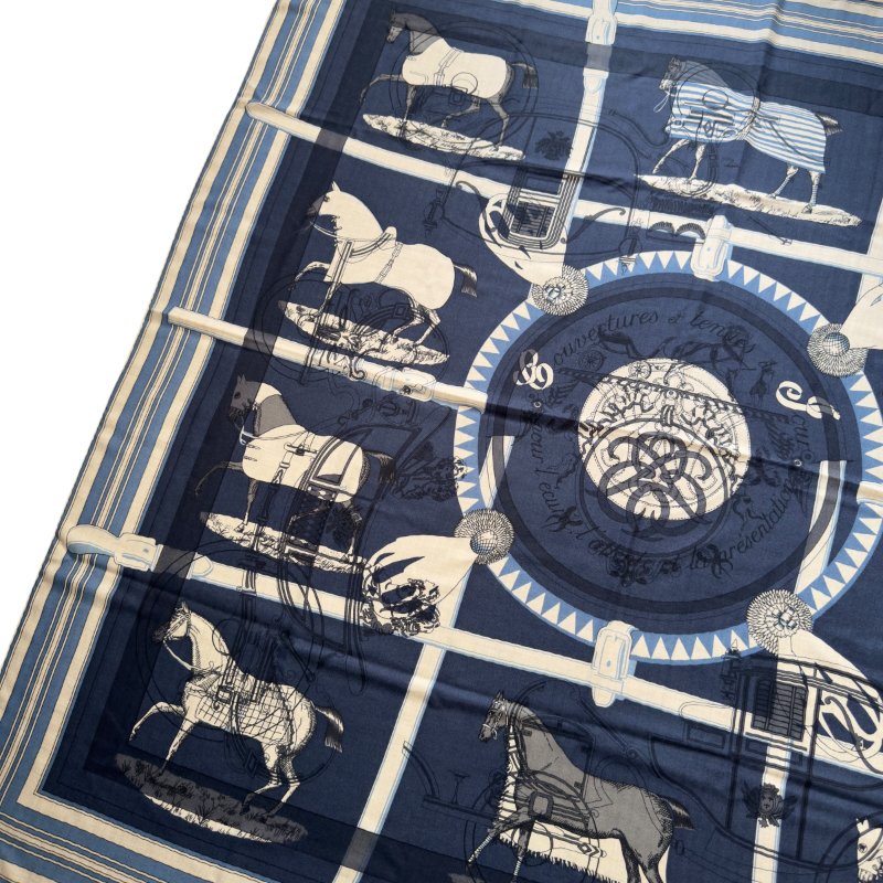 HERMES Couvertures et Tenues de Jour shawl 140 羊絨 圍巾-2