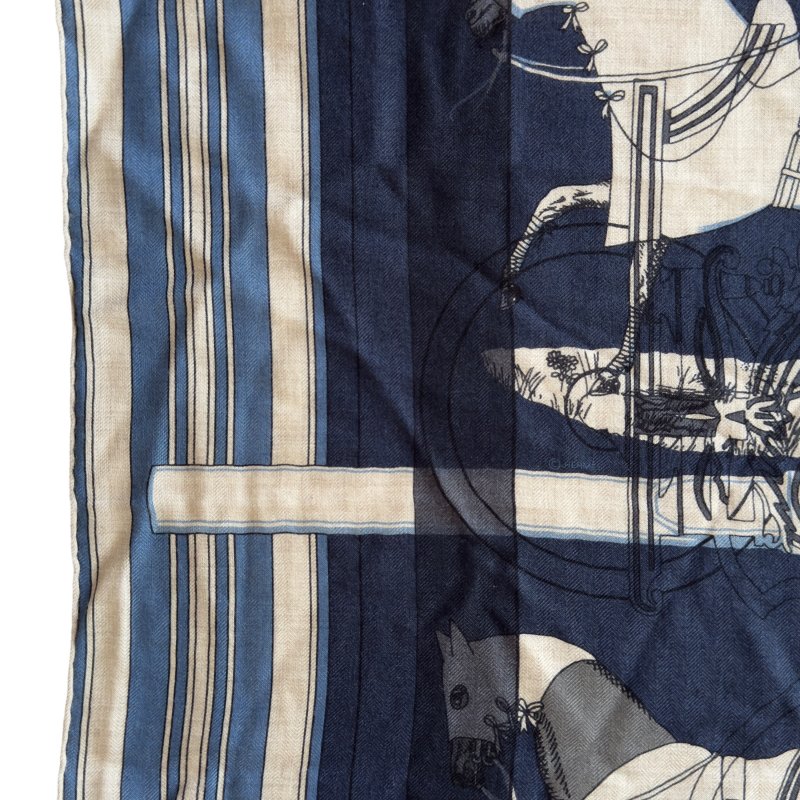 HERMES Couvertures et Tenues de Jour shawl 140 羊絨 圍巾-5