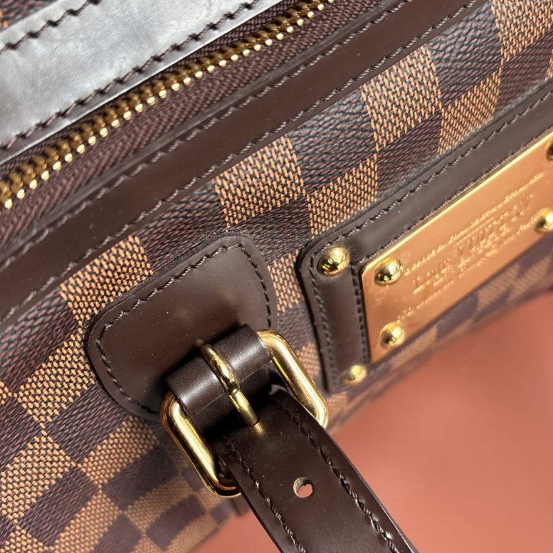 ::LOUIS VUITTON:: LV N52000 BERKELEY 咖啡色棋盤格手提包 波士頓包-21