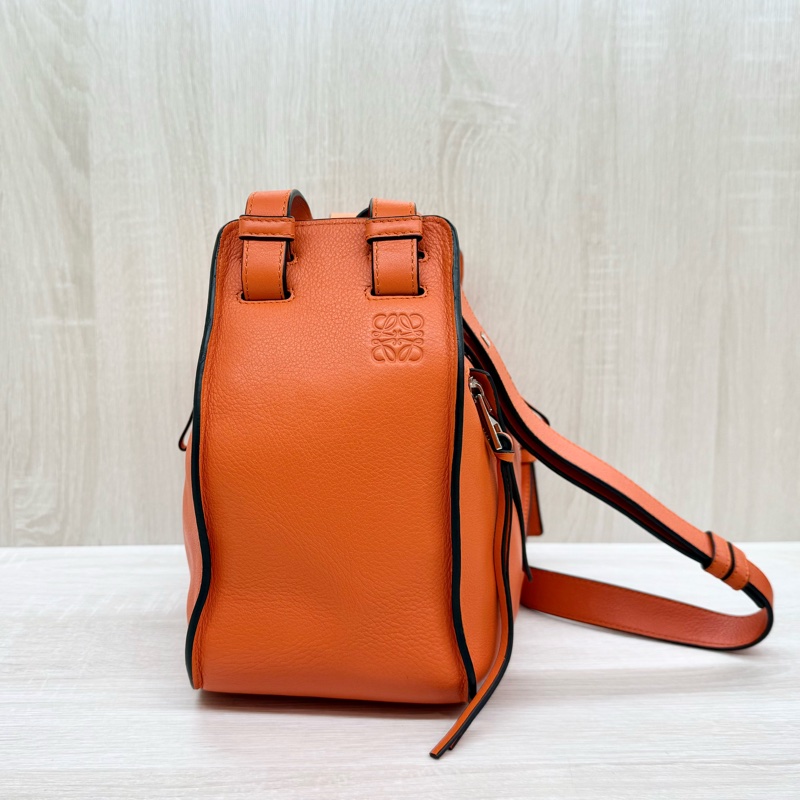 LOEWE橘色牛皮小號吊床包Hammock-0