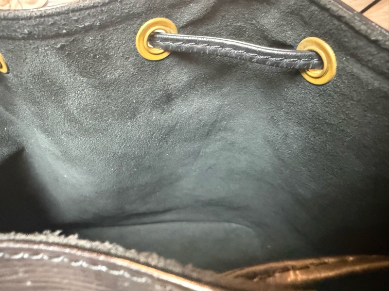 ✔️LOUIS VUITTON LV 路易威登 Epi Noe 水波紋水桶包/黑色-54