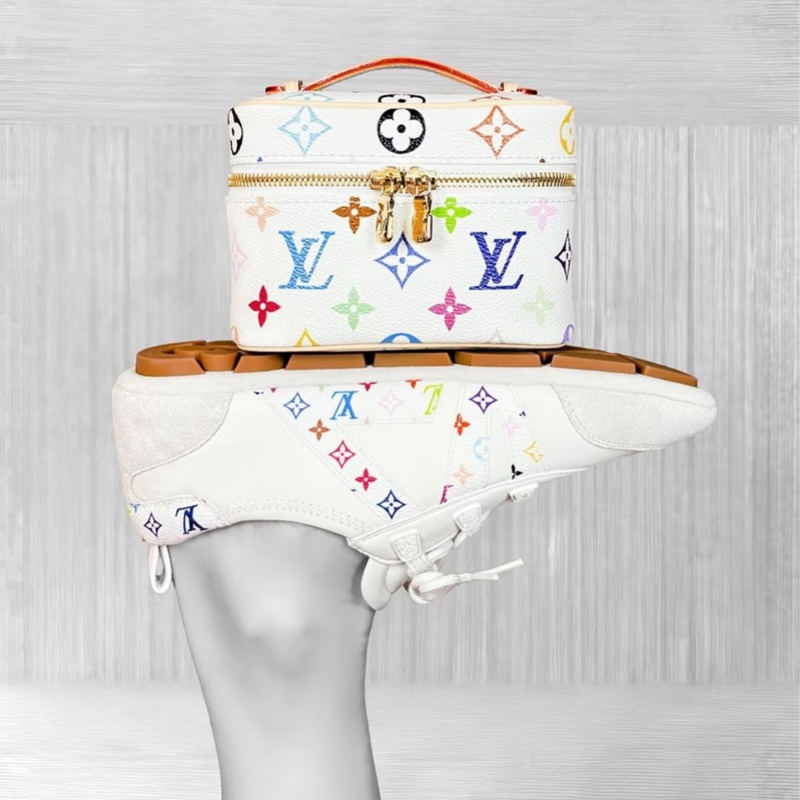 New 😍LVxTM Nice Nano 💜🤍🌈-5