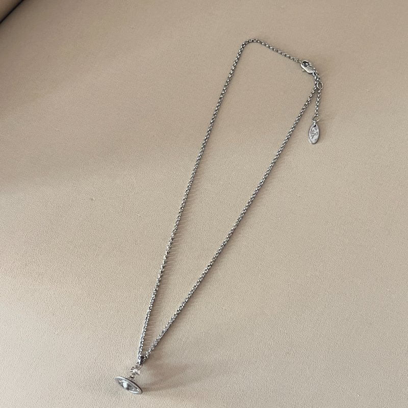 Vivienne Westwood Orb Pendant Necklace / Vivienne Westwood土星銀頸鏈 Orb Pendant Necklace-6