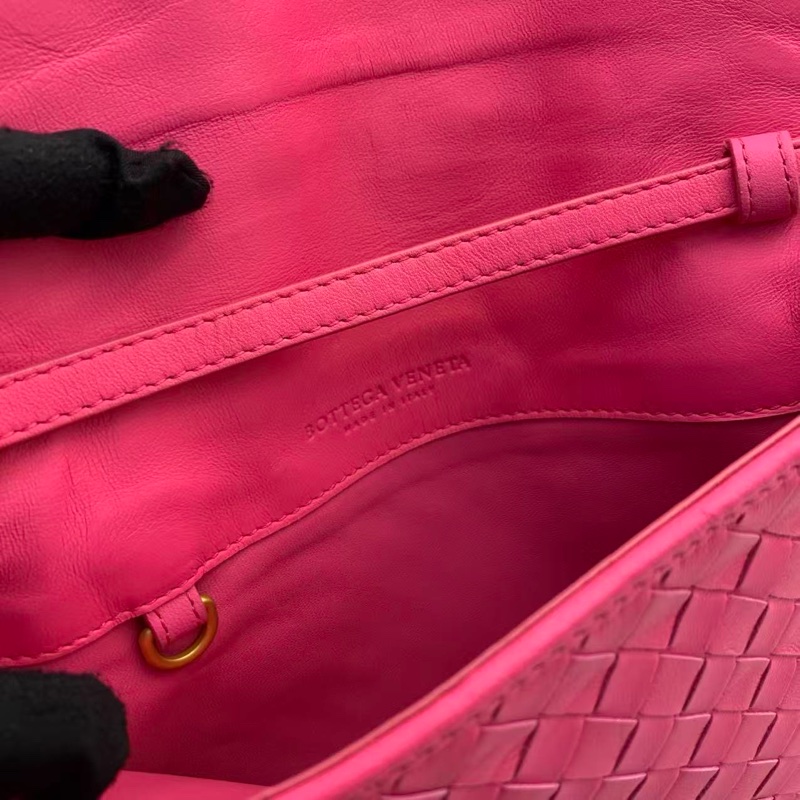 Bottega Veneta葆蝶家信封包 桃紅色牛皮 Bv經典編織物斜挎包【過年紅噹噹精選❤️🔥】-3