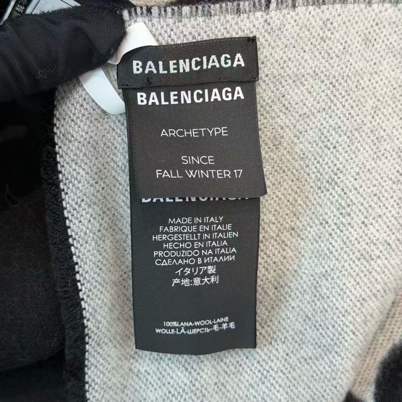 BALENCIAGA巴黎世家 圍巾 經典字母logo-5