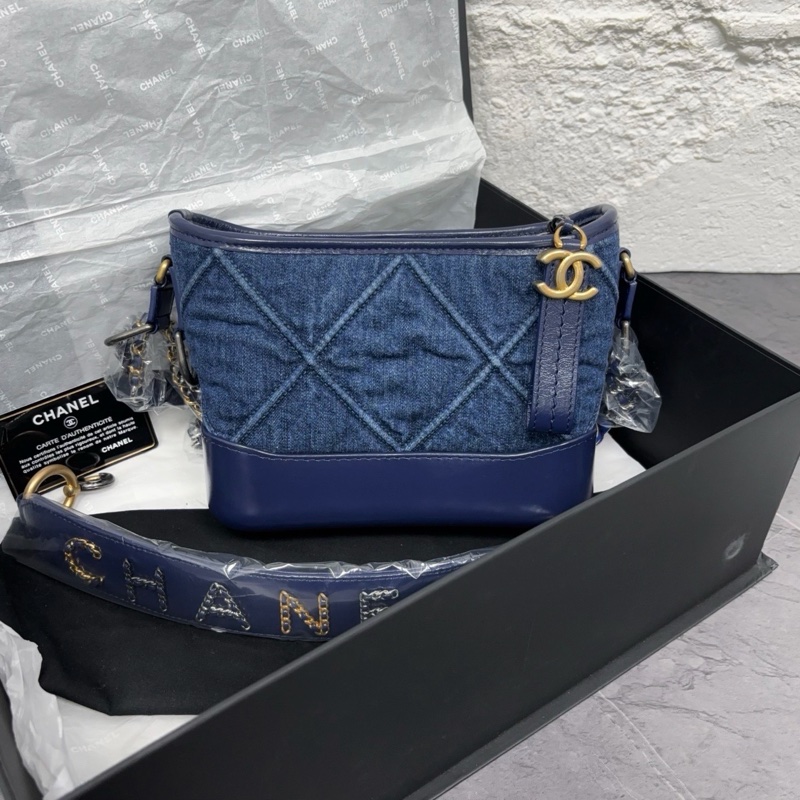 全新全配🈶購證❤️ 香奈兒 #牛仔 #字母手柄 #流浪包 #限量款 小號-0