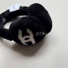 Chanel耳罩限量香奈兒黑色耳罩購於專櫃