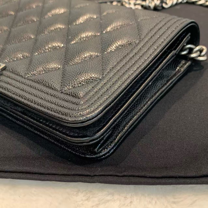 CHANEL經典熱賣款❤️🔥Leboy woc 黑色銀扣-3