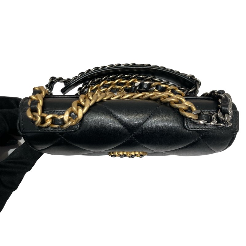 CHANEL 香奈兒 19 菱格紋 皮革 眼鏡包 手機包 黑色-5