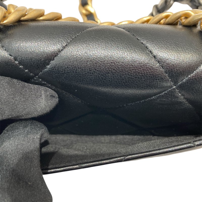 CHANEL 香奈兒 19 菱格紋 皮革 眼鏡包 手機包 黑色-13