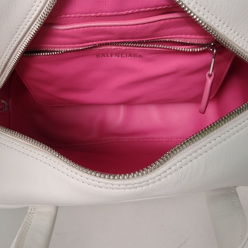 BALENCIAGA 白色牛皮方塊包手拎包-4