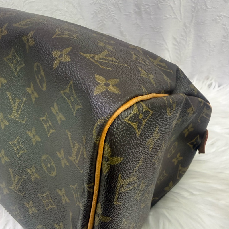 Louis Vuitton speedy 30-23