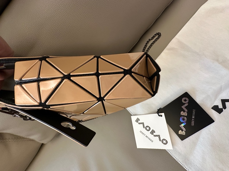 Issey Miyake 三宅一生 Carat 3x3-4