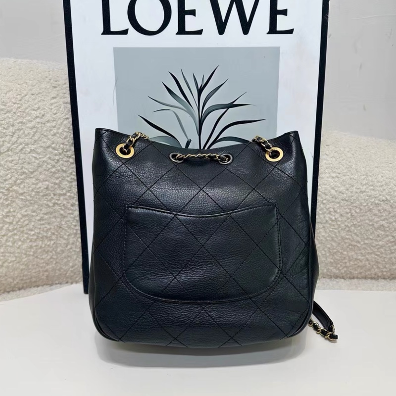 ✨Chanel 黑色牛皮hobo 嬉皮水桶包 99新 有保卡🖤-5