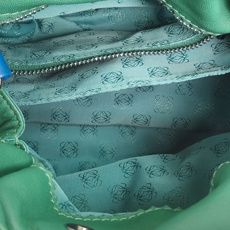 LOEWE 拼色羊皮中古流蘇福袋水桶包小號肩背包-4