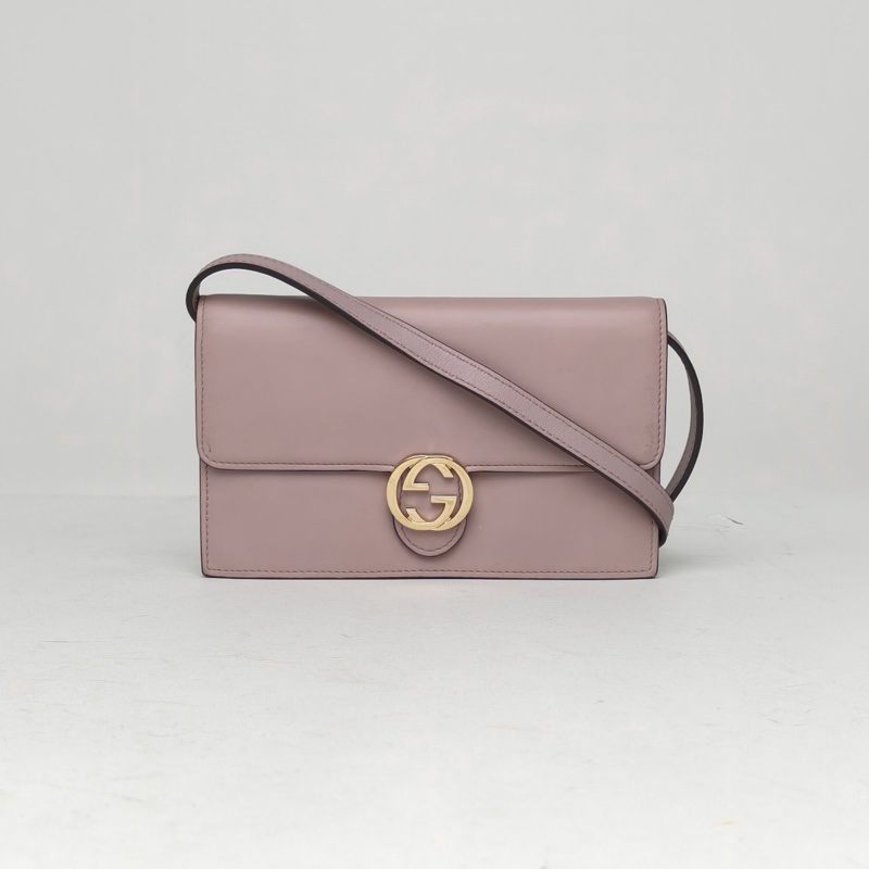 GUCCI InterlockWoc19粉色牛皮肩背包金扣-0