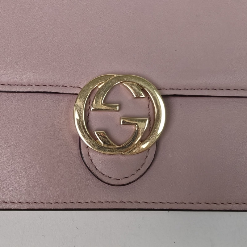 GUCCI InterlockWoc19粉色牛皮肩背包金扣-4