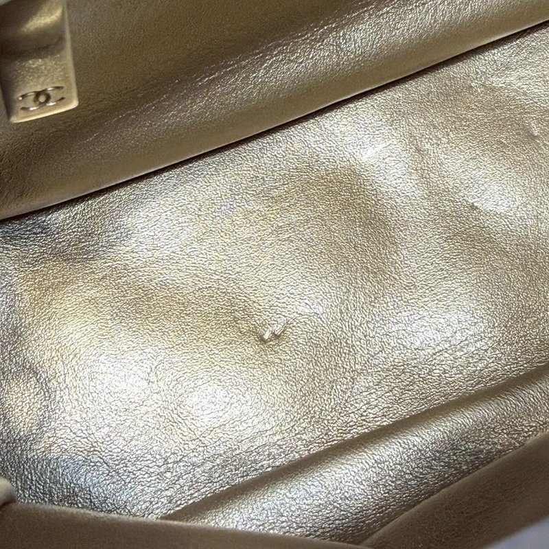 CHANEL 淡紫灰金球方胖-6