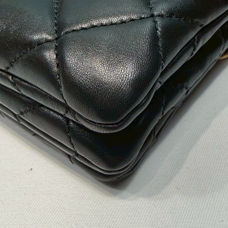 CHANEL 22K黑金金柱調節釦風琴包-8