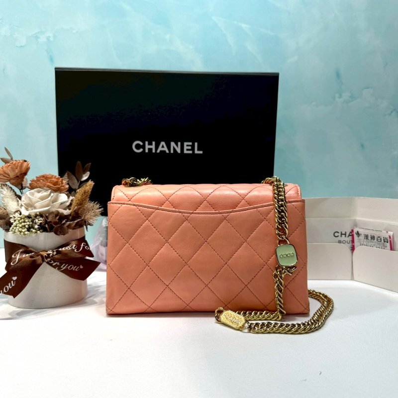 CHANEL mini金屬琺瑯手提鏈帶包-1