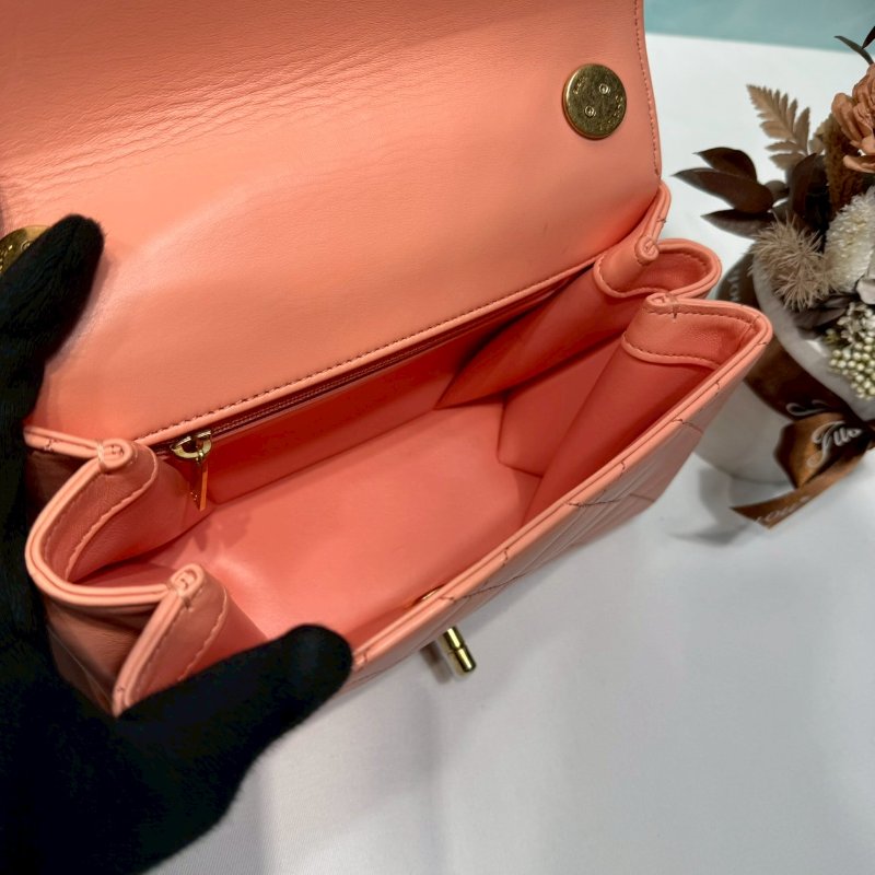 CHANEL mini金屬琺瑯手提鏈帶包-5