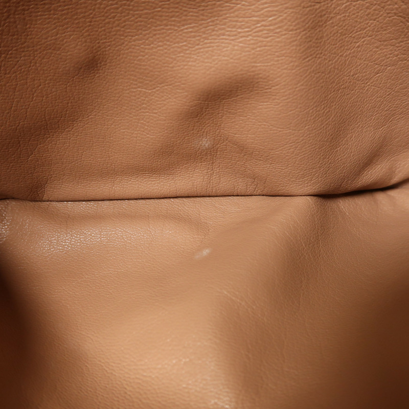 Miu Miu 牛皮皮革2 Way Shoulder金扣手挽肩背兩用袋-18